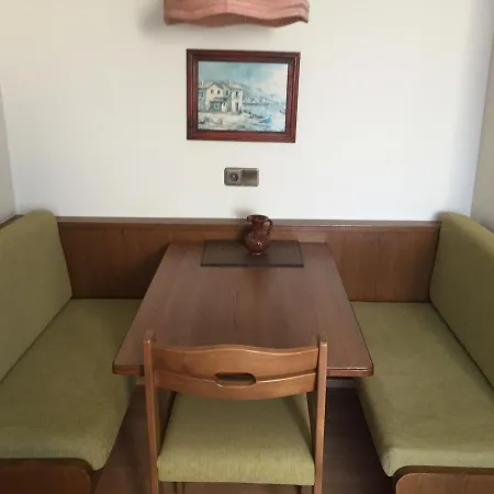 Haus Daniela Apartamento Drobollach am Faakersee